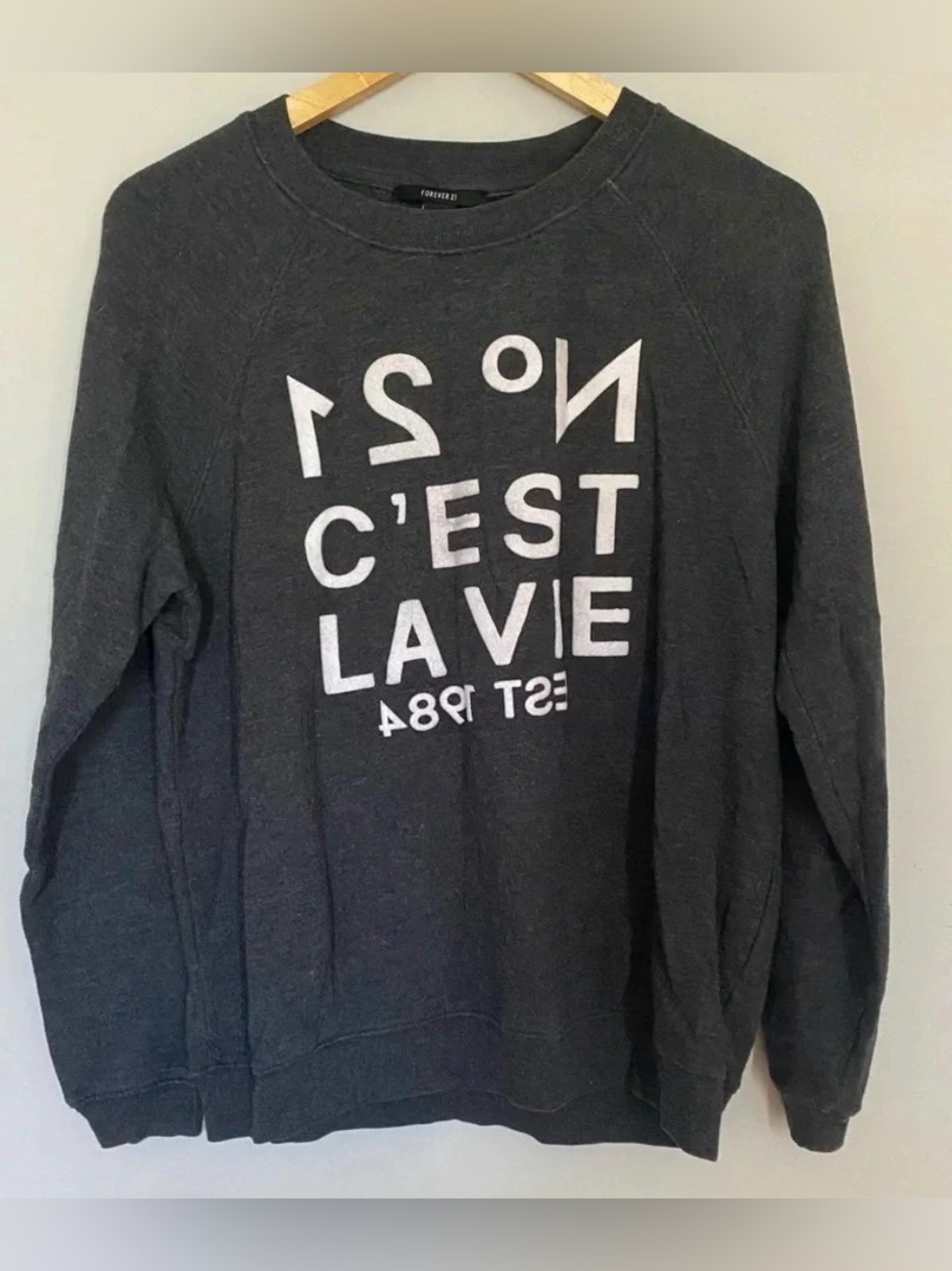 Forever 21 Dark Gray Graphic Sweatshirt Size Large Juniors